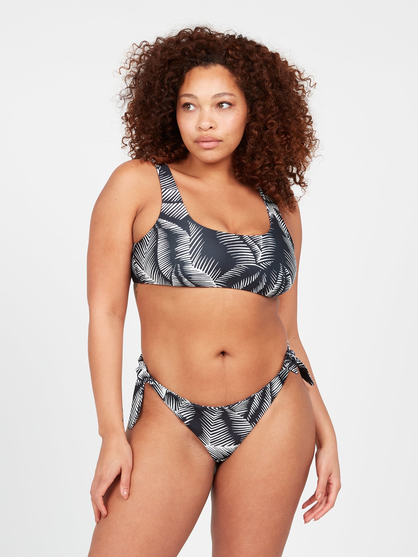 Stay Or Leaf Scoop Plus Size Bikini Top